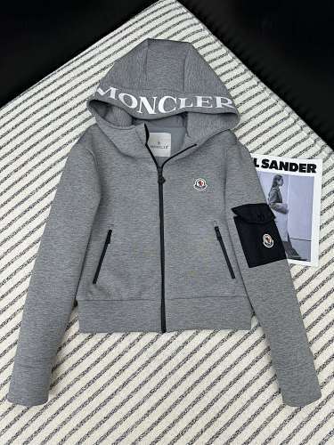 MONCLER  025