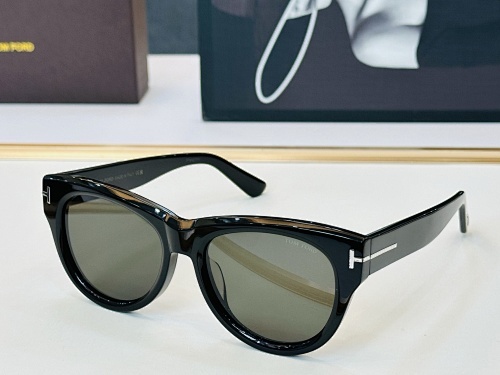 TOM FORD  0039