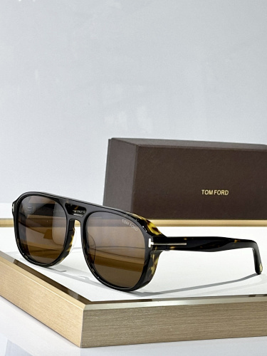 TOM FORD  0058
