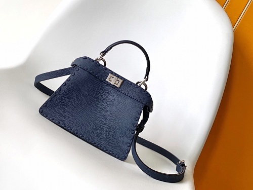 FENDI  0022