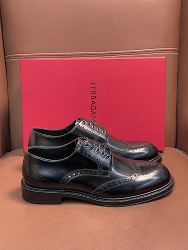 Ferragamo  0101