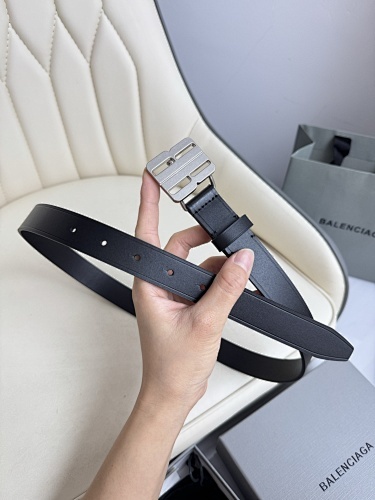 Balenciaga  023