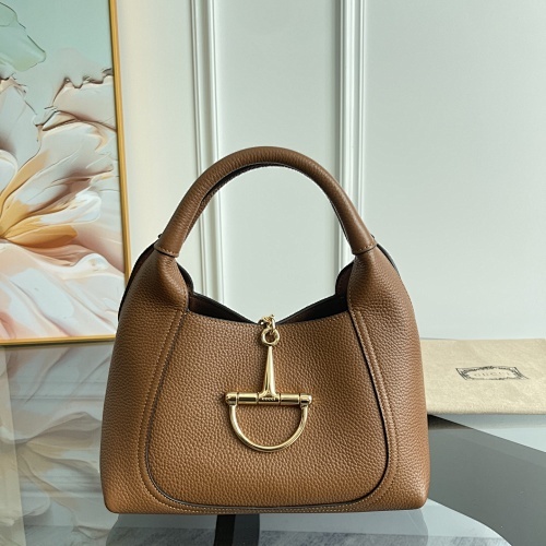 GUCCI   0103
