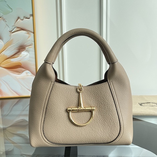 GUCCI   0107