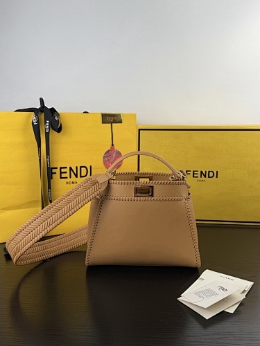 FENDI 0032