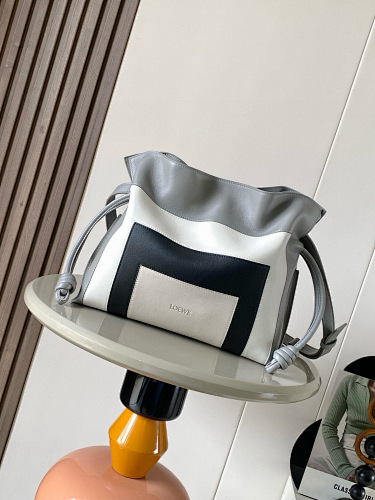 Loewe    0156