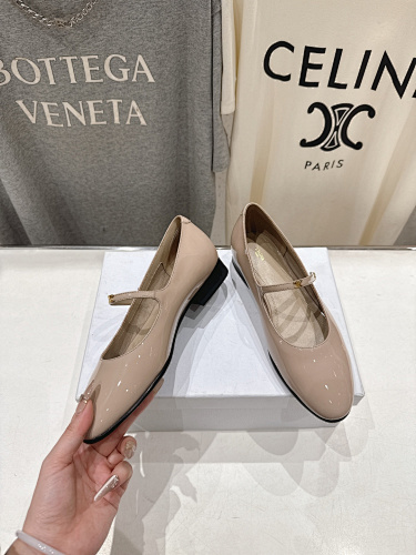 CELINE 0047