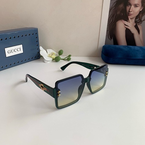GUCCI   0111