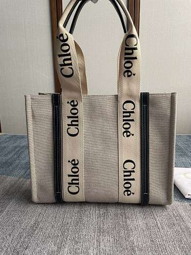 Chloe 0035
