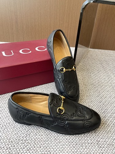 GUCCI  0106