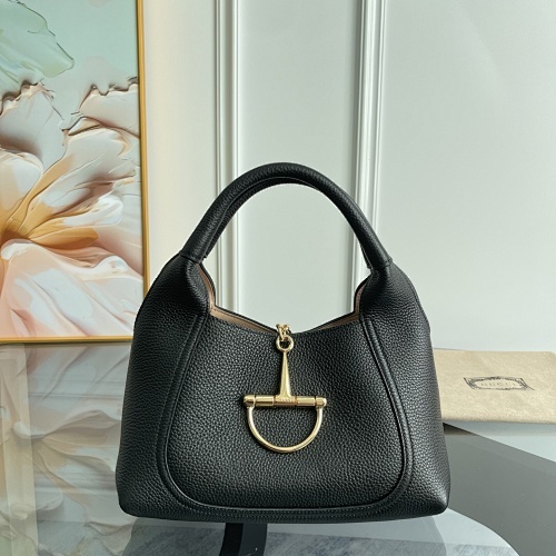 GUCCI   0104