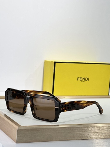 FENDI  0052