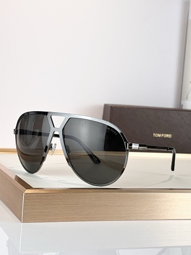 TOM FORD 0003