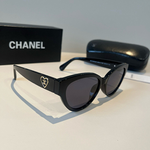 Chanel  0068