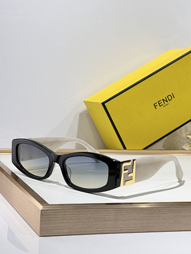 FENDI  0012