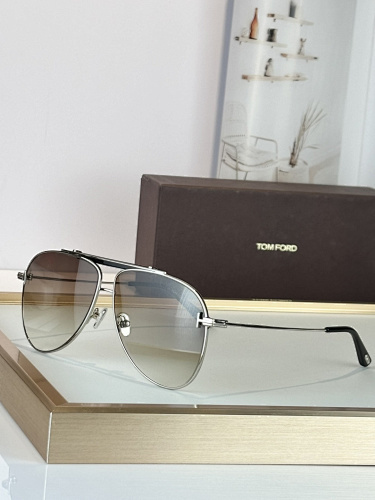 TOM FORD 0010