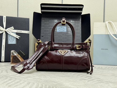 PRADA 0047