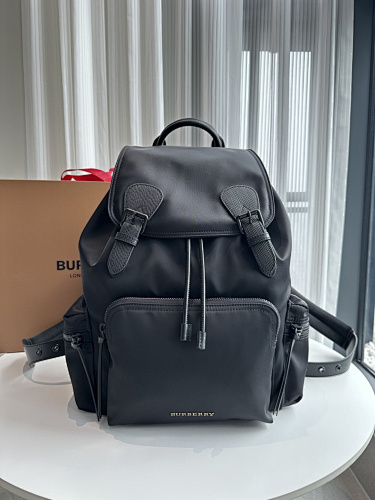 BURBERRY  0399