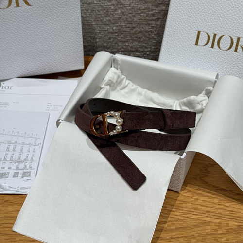 DIOR0038
