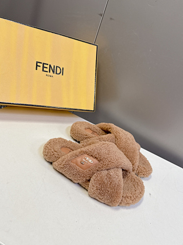 FENDI  0061