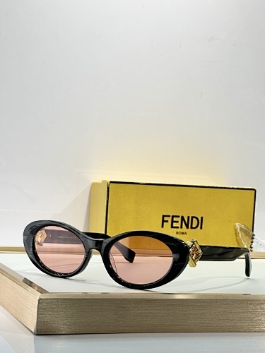 FENDI  0056