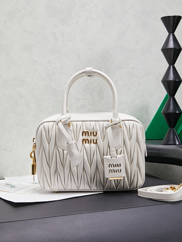 MIUMIU 0085