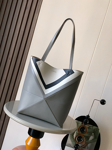Loewe    0159