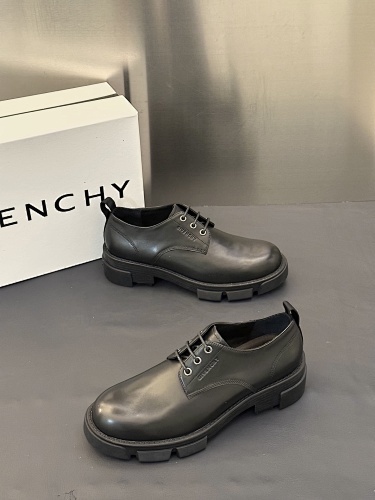 GIVENCHY  0100