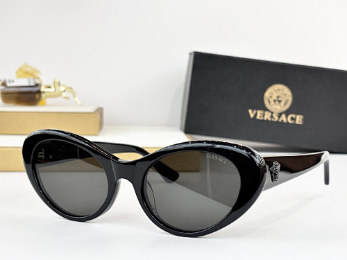 VERSACE  0024