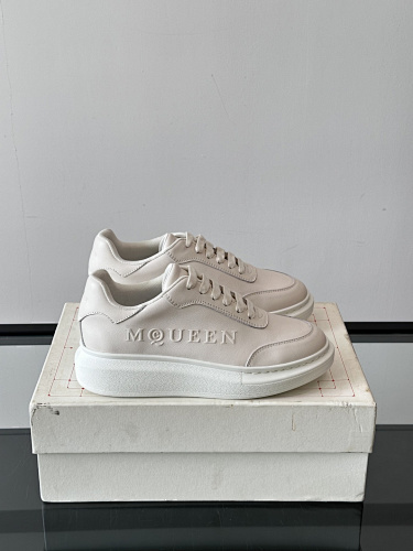 McQueen 025