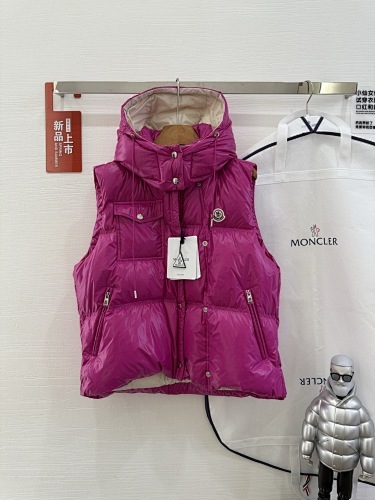 MONCLER 017
