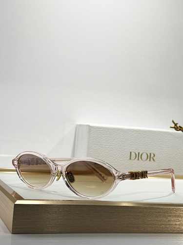 DIOR0080