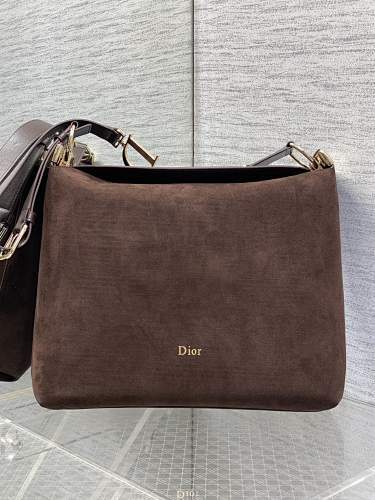 DIOR 0054