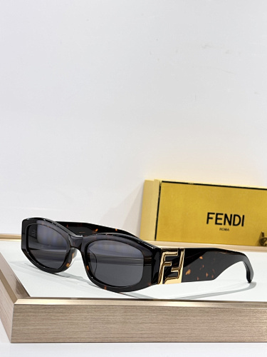 FENDI  0002